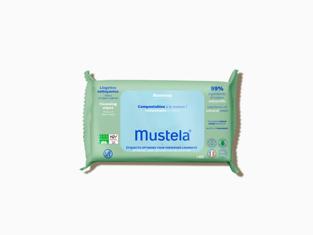 CLEANSING WIPES x60 (DELICATELY FRAGRANCED) - Official Packshot